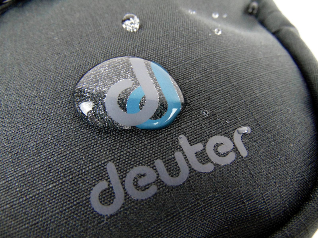 Deuter régi logo