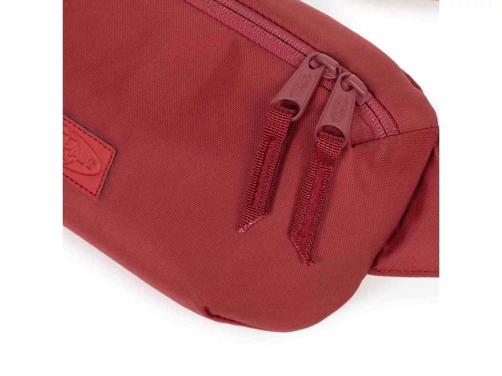 Eastpak Cnnct F övtáska - burgundy