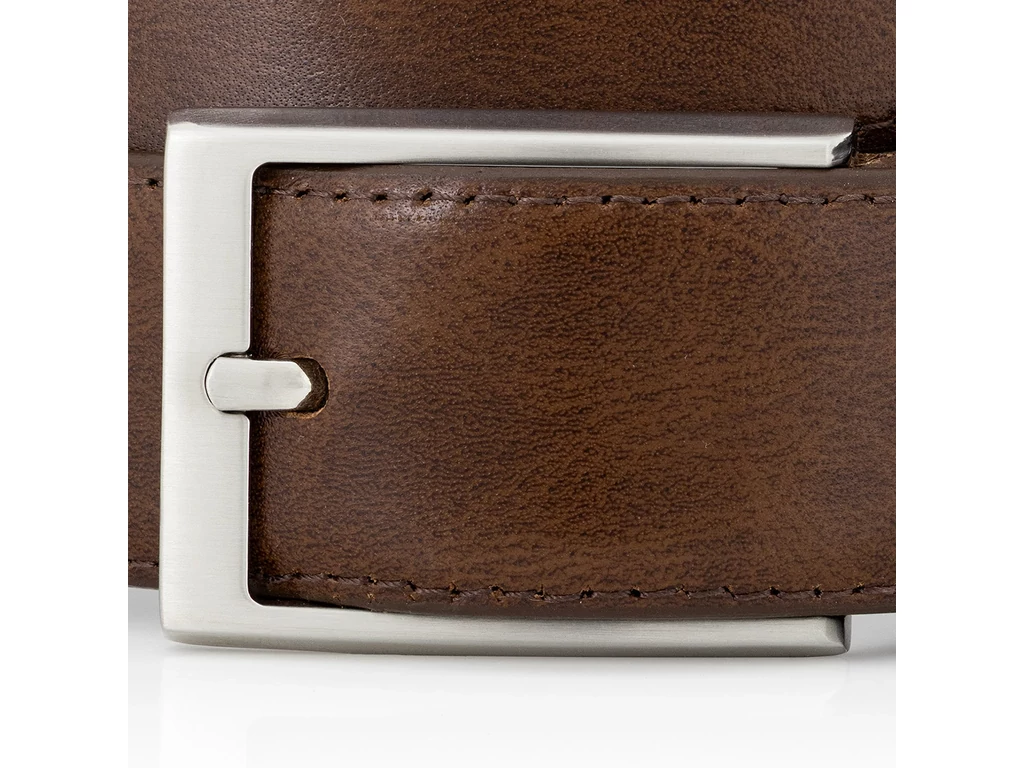 Márkás férfi bőr nadrágszíj - barna