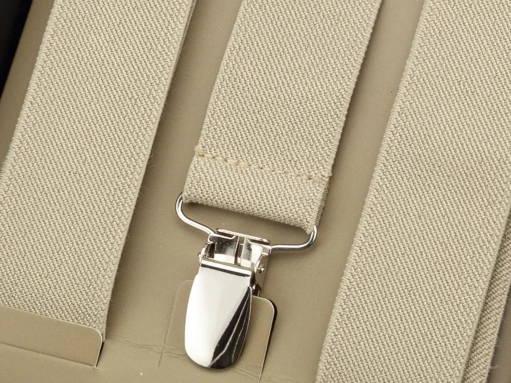  Hózentróger egyszínű - drapp