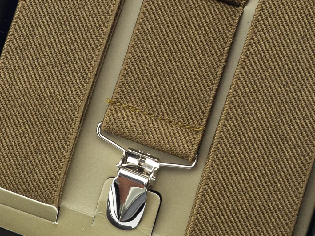  Hózentróger férfiaknak egyszínű - khaki