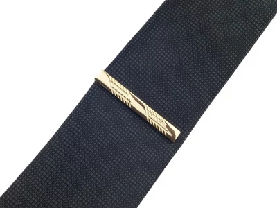 Arany nyakkendőtű - slim | G008