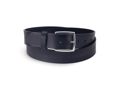 Márkás marhabőr öv dísztűzéssel - fekete | 379