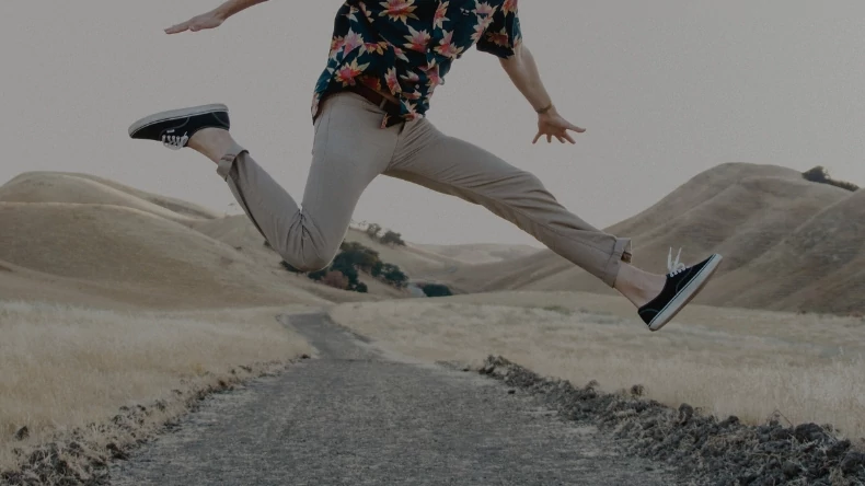 13+1 divat tipp - a chino nadrág viselésére